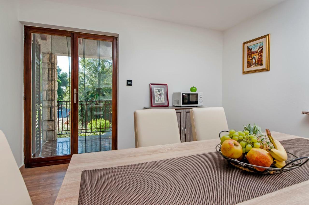 Apartment Nika 罗维尼 外观 照片