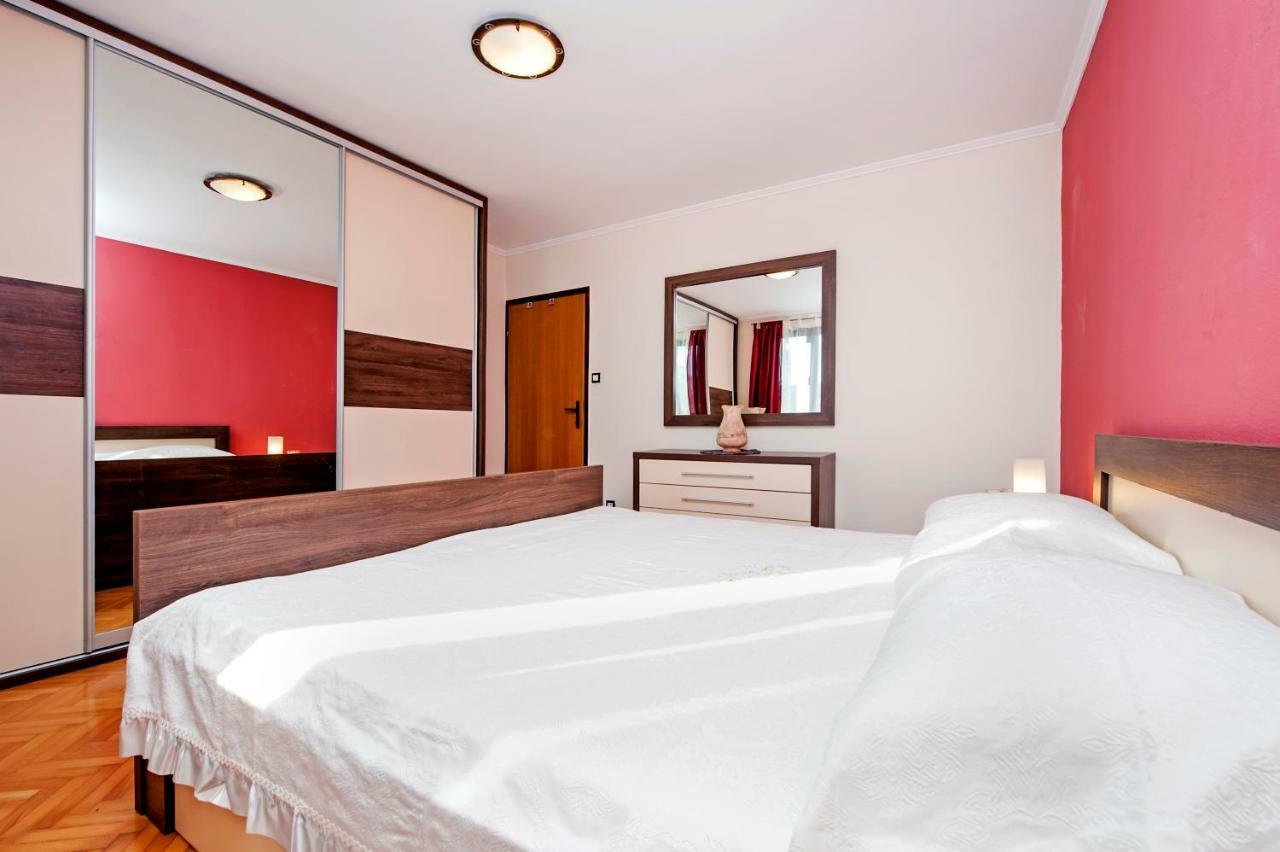 Apartment Nika 罗维尼 外观 照片
