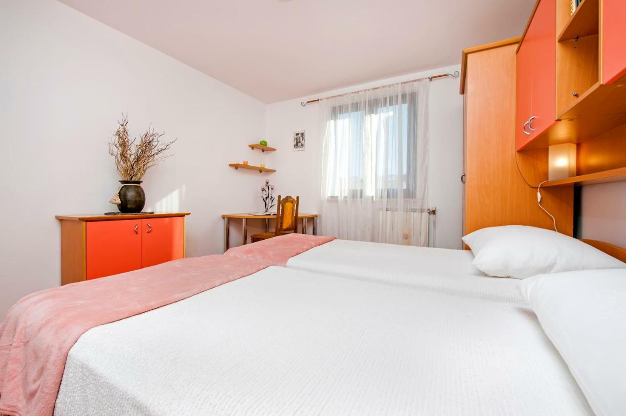 Apartment Nika 罗维尼 外观 照片